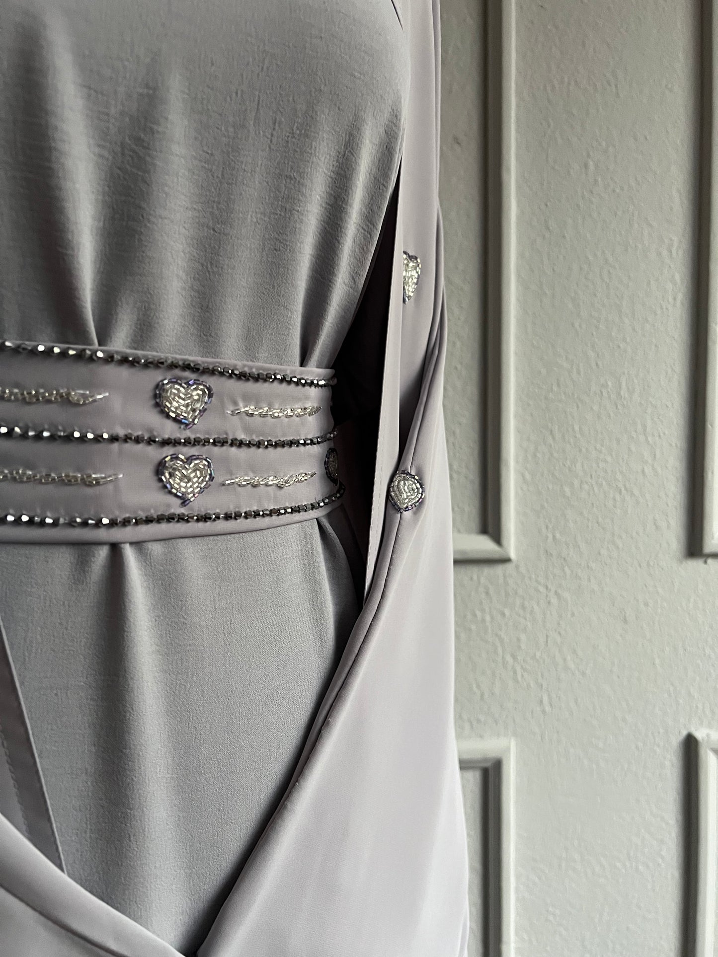Abaya Love grey
