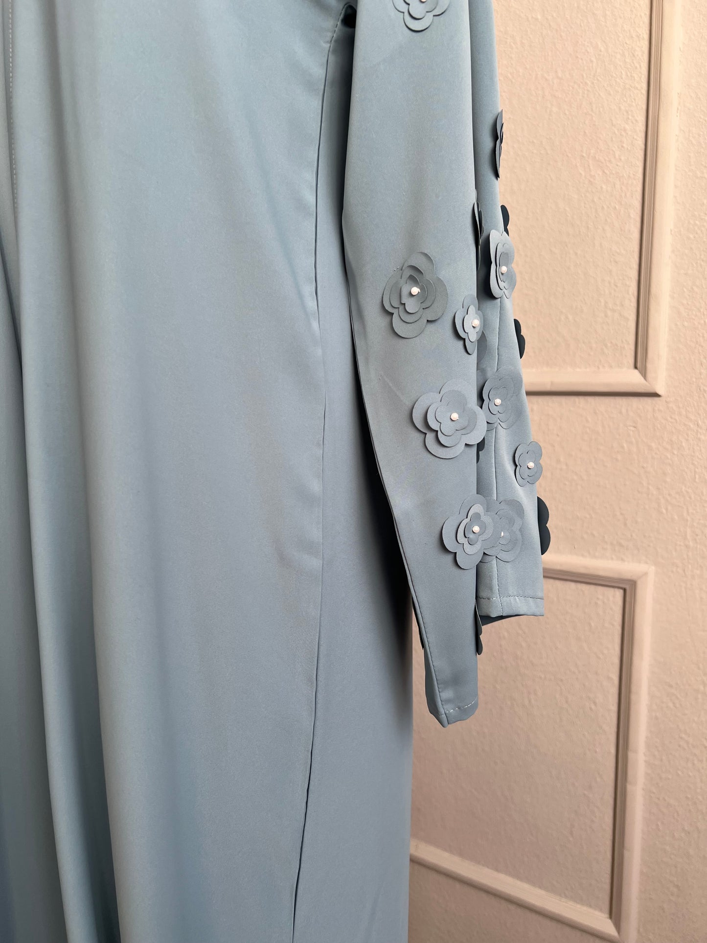 Abaya blau mit 3D blumen