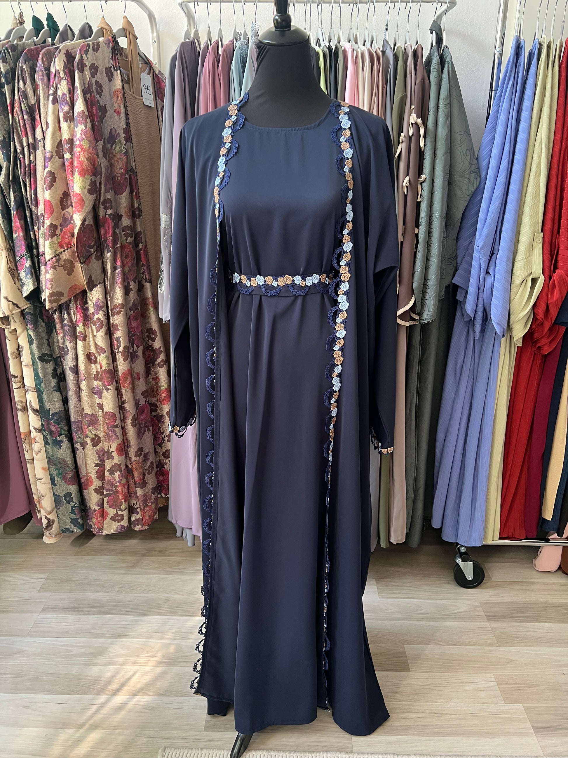 Dunkelblaue Abaya sheylin wien