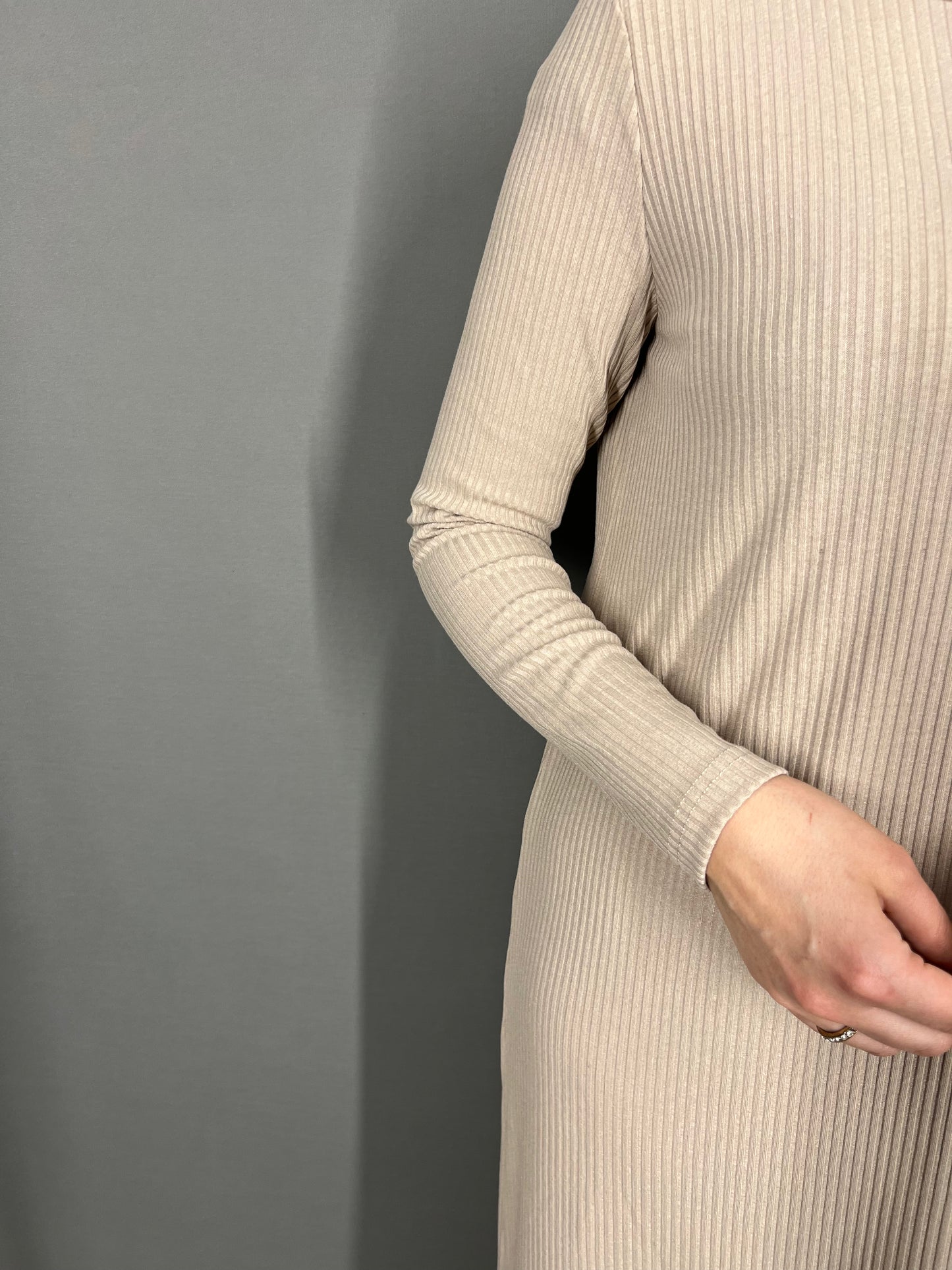 Unterkleid mit Ärmel