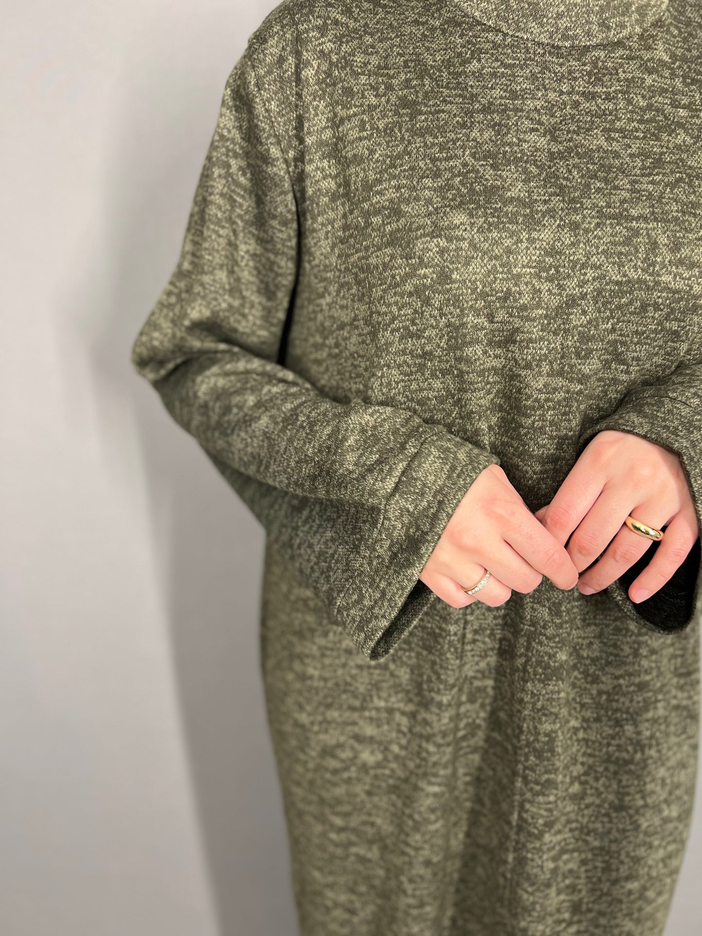 Abaya Lea
