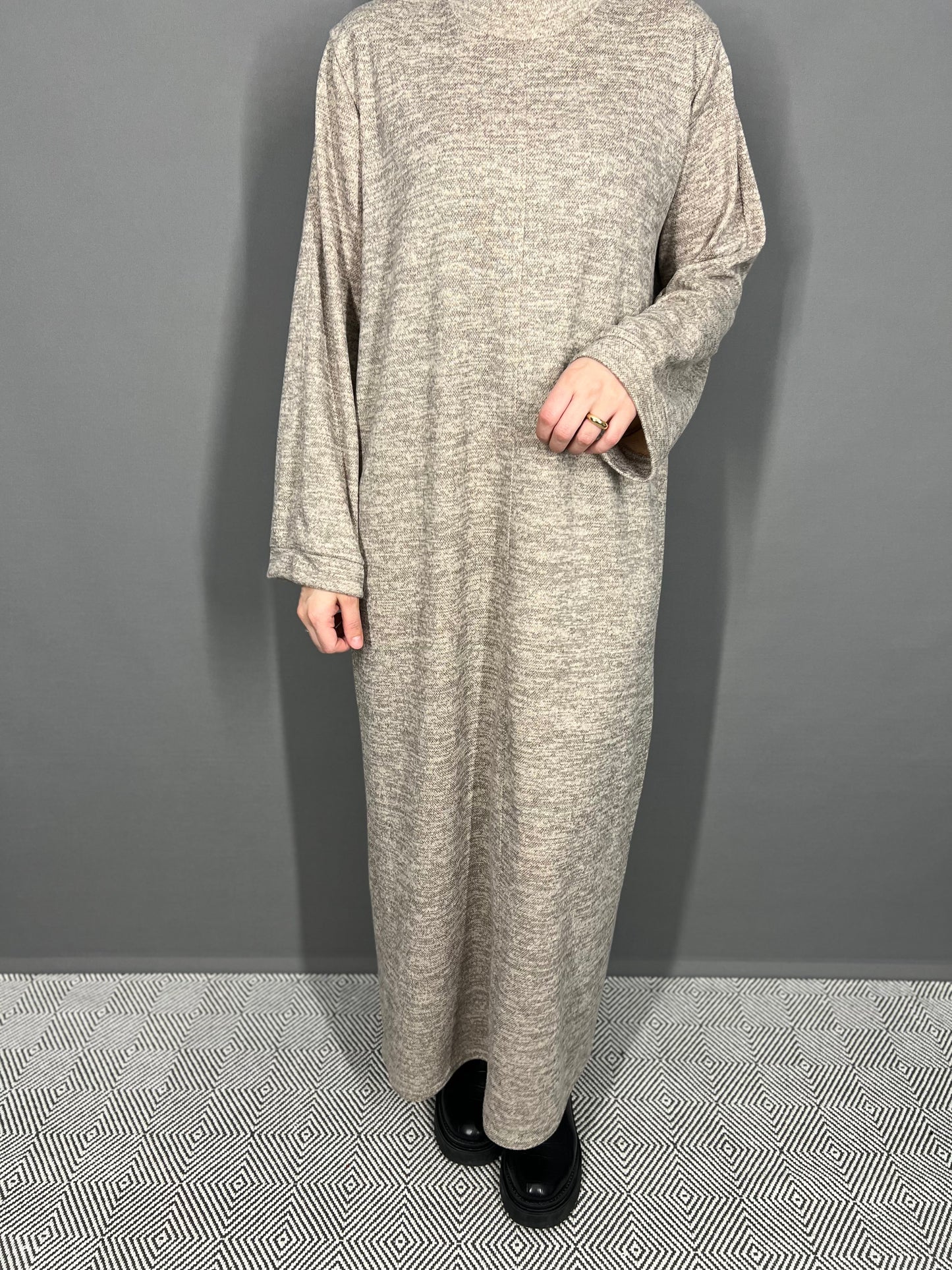 Abaya Lea