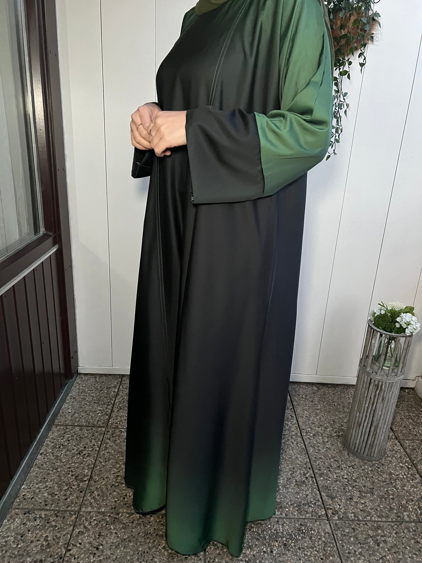 Satin Abaya Ombre grün