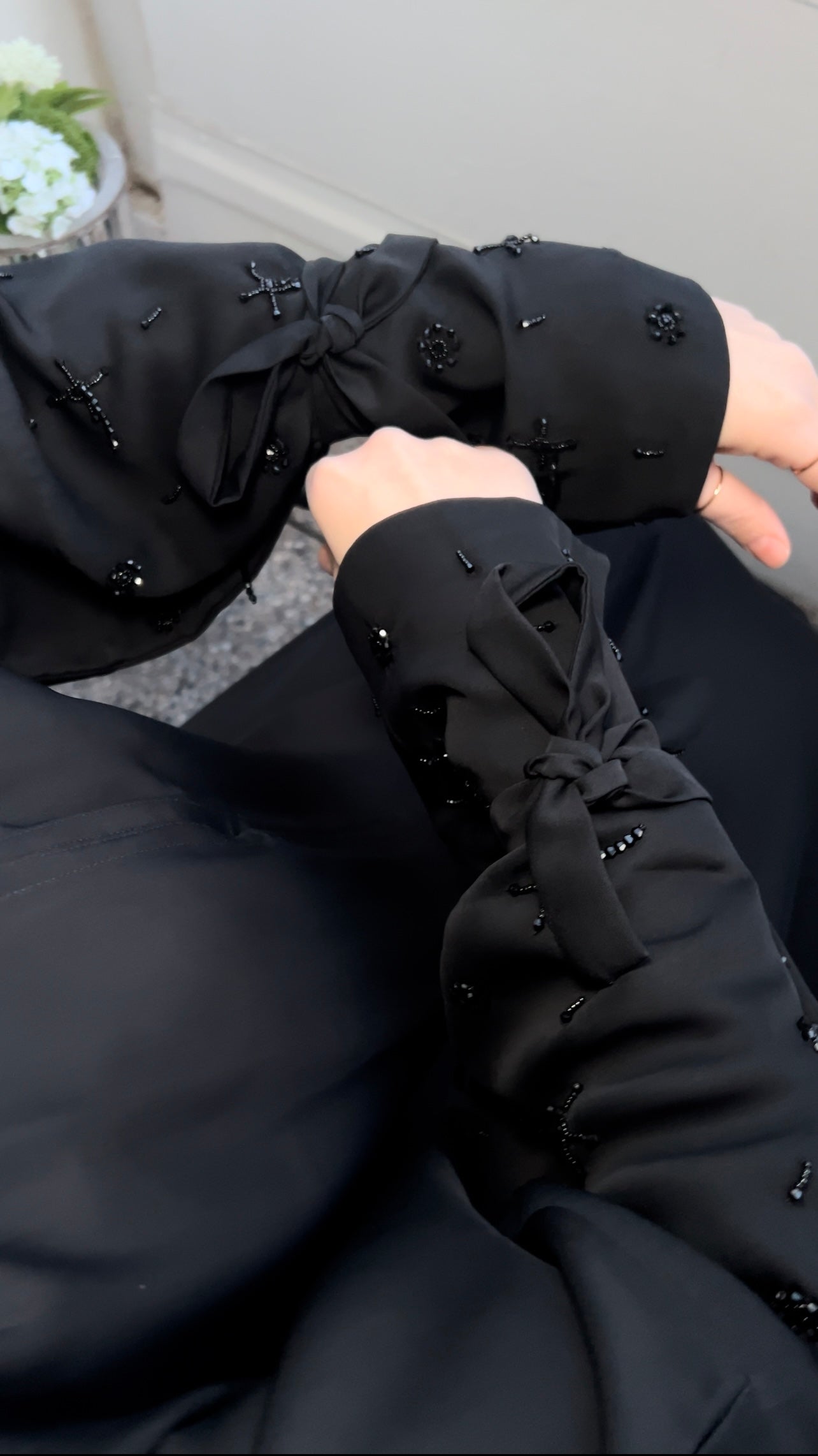 Abaya black crystal