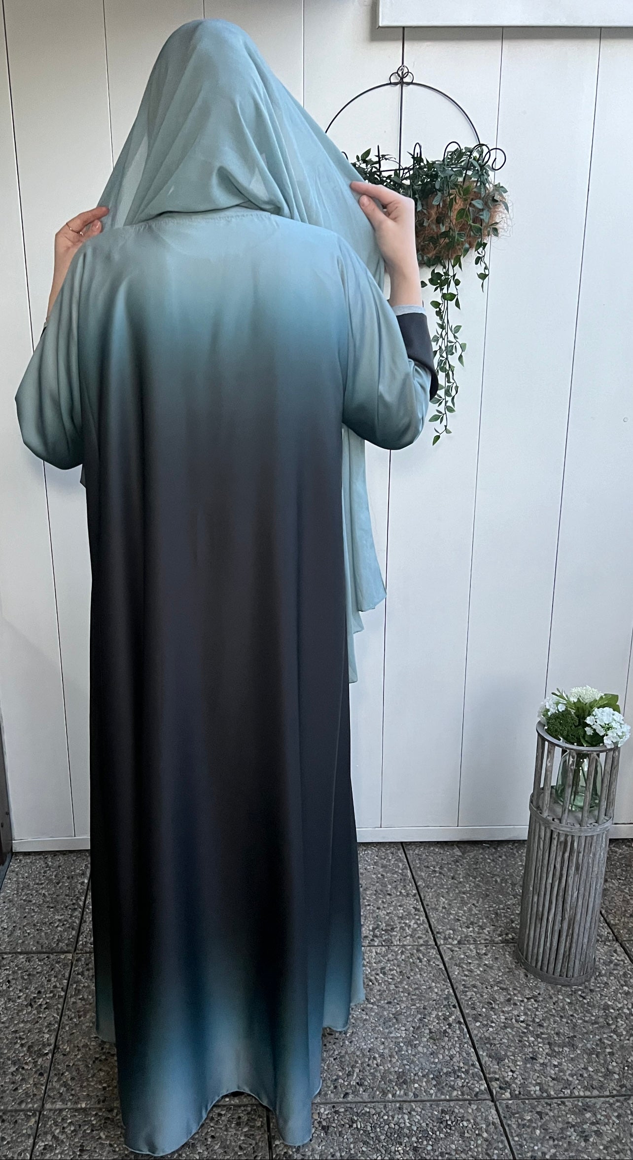 Satin Abaya Ombre blau