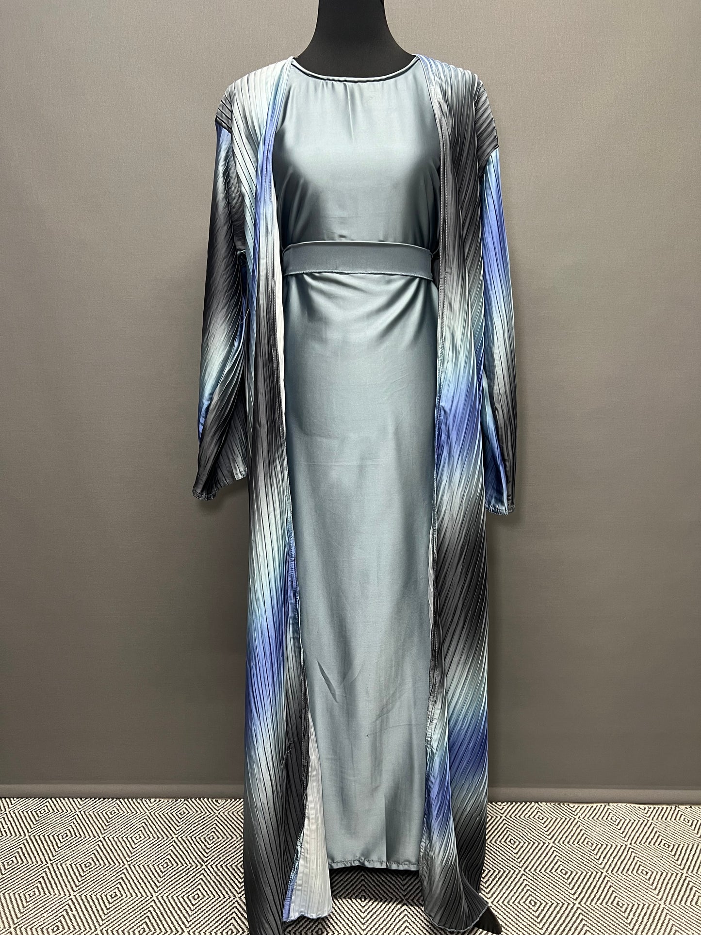 Satin Plissee Abaya blau