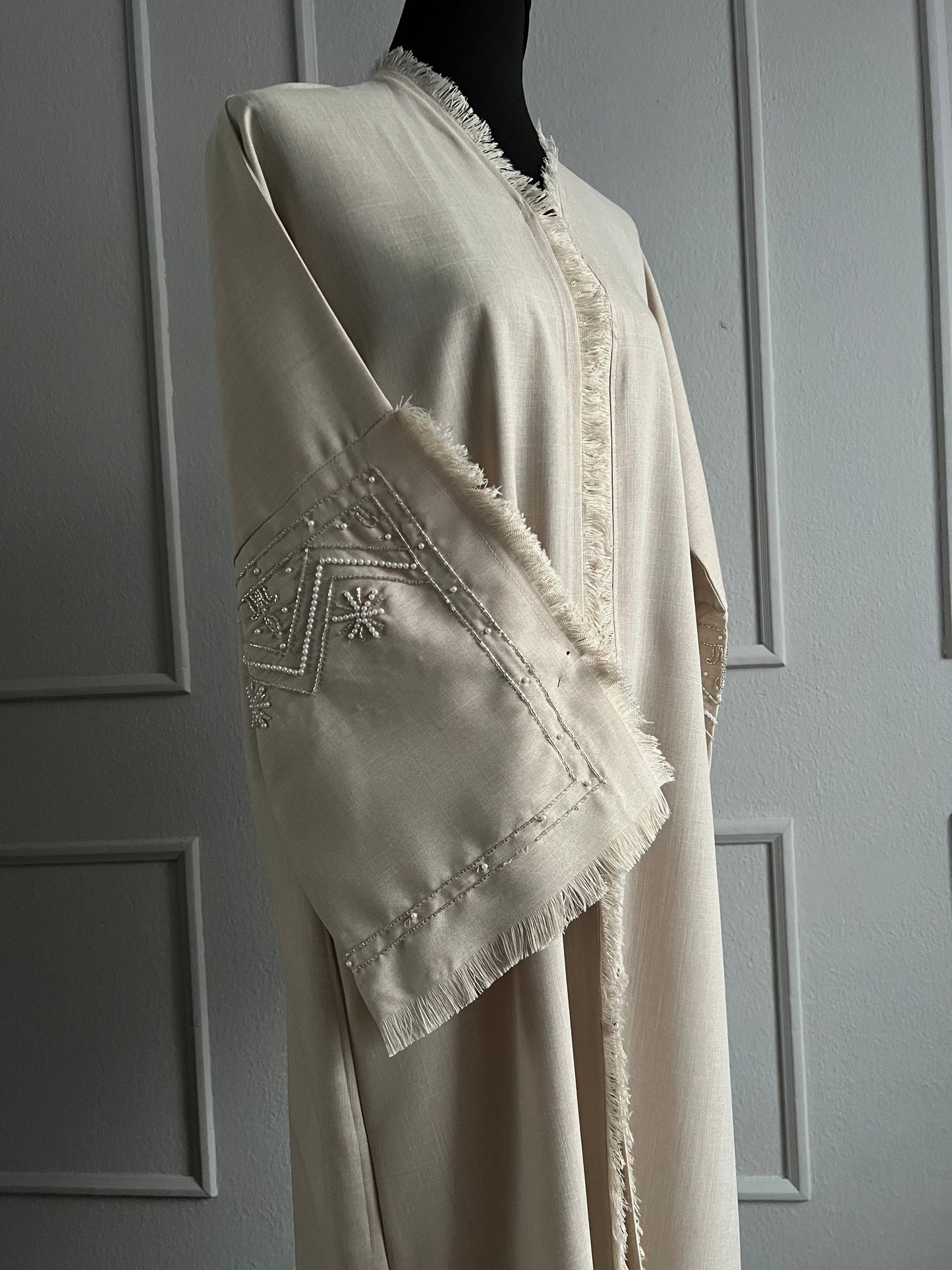 Creme Winter Abaya