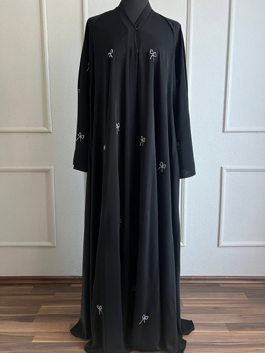 Bow abaya in schwarz mit schleifen front side
