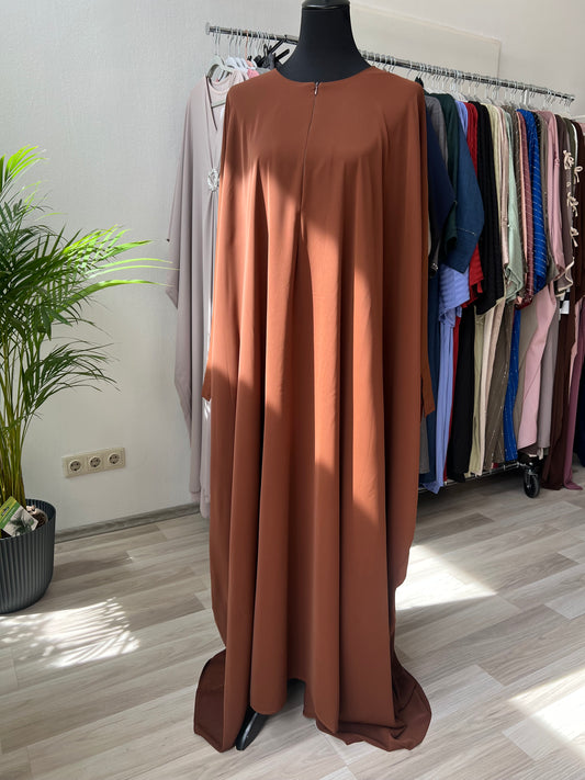 Farasha abaya in terra