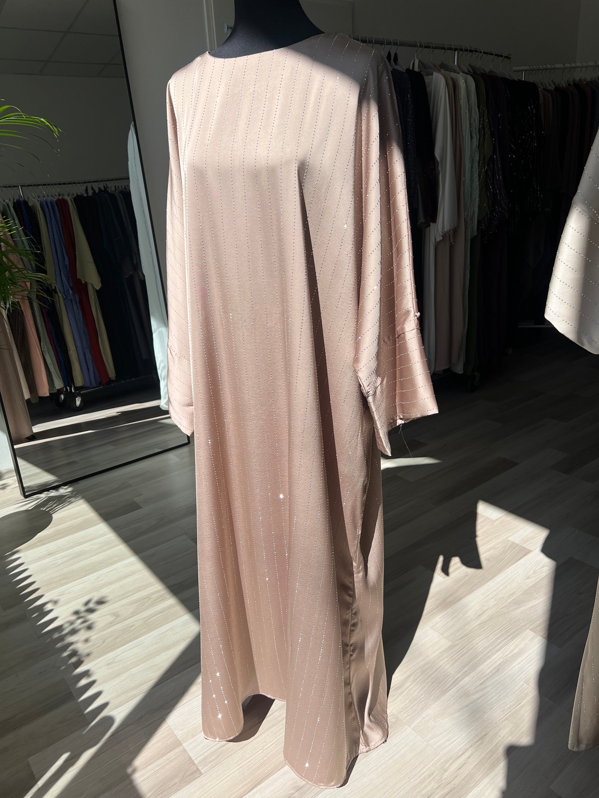 Islamische kleidung wien - abaya wien, perfekt für nikah