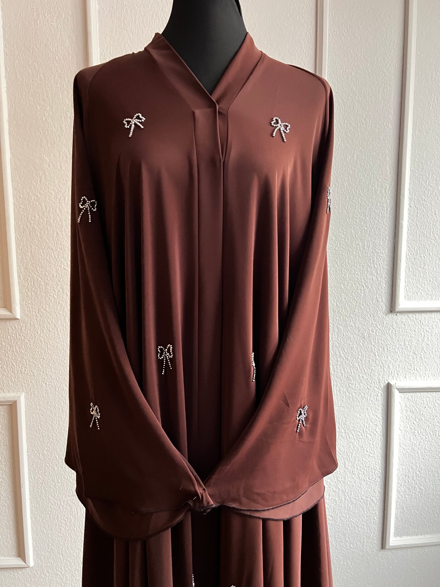 Bow Abaya brown