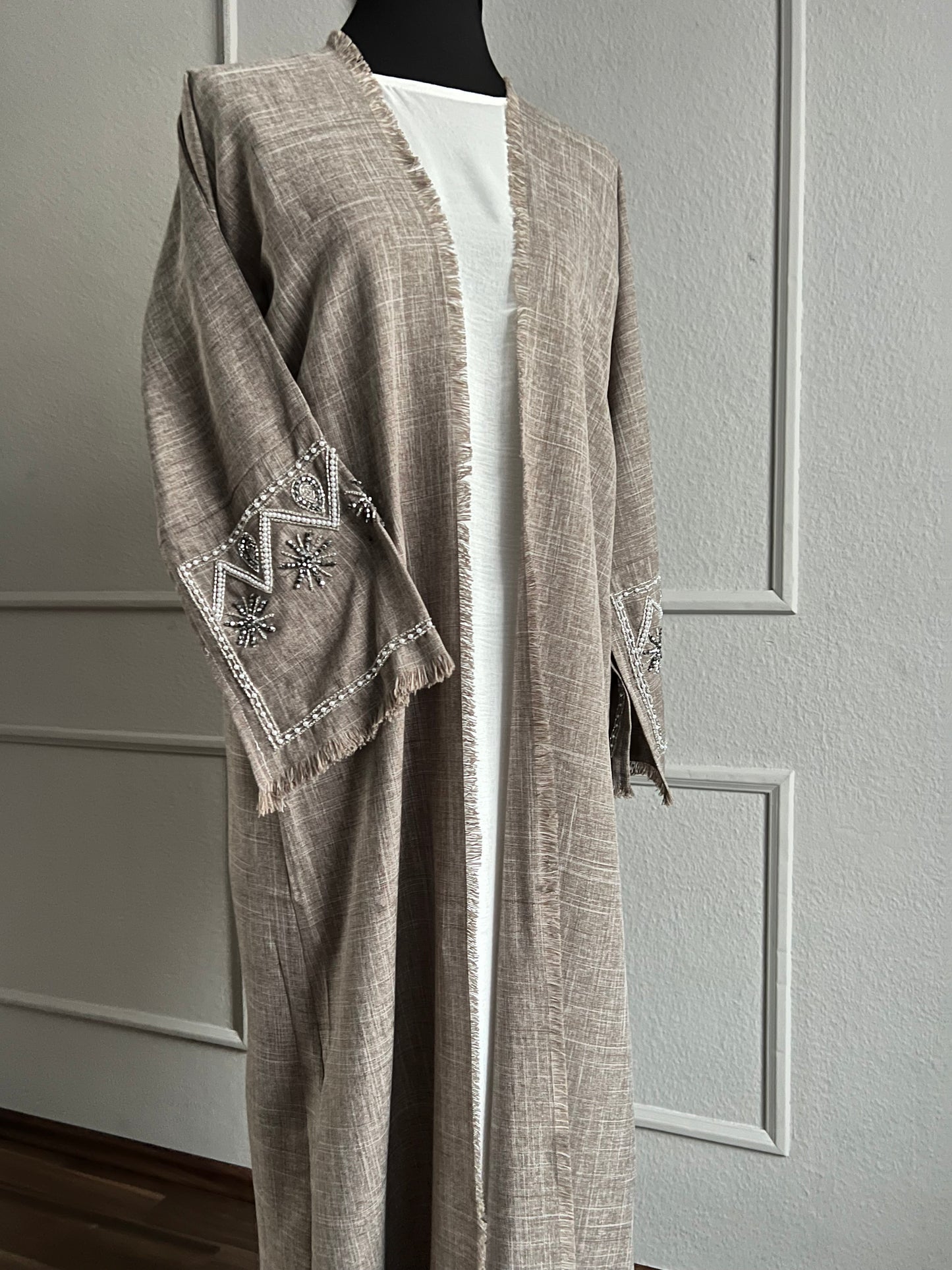 Abaya snow darkgrey