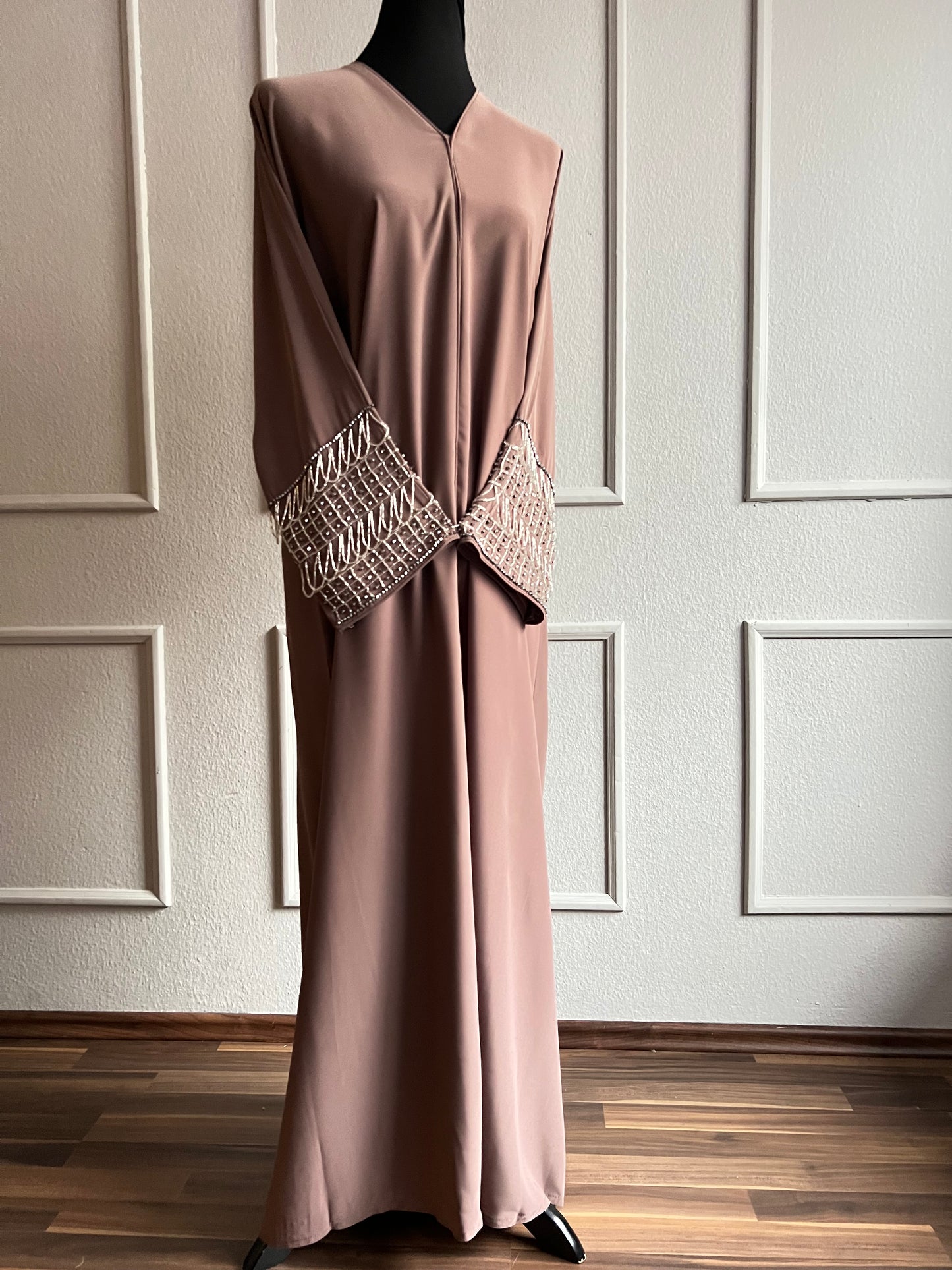 Abaya Liyana
