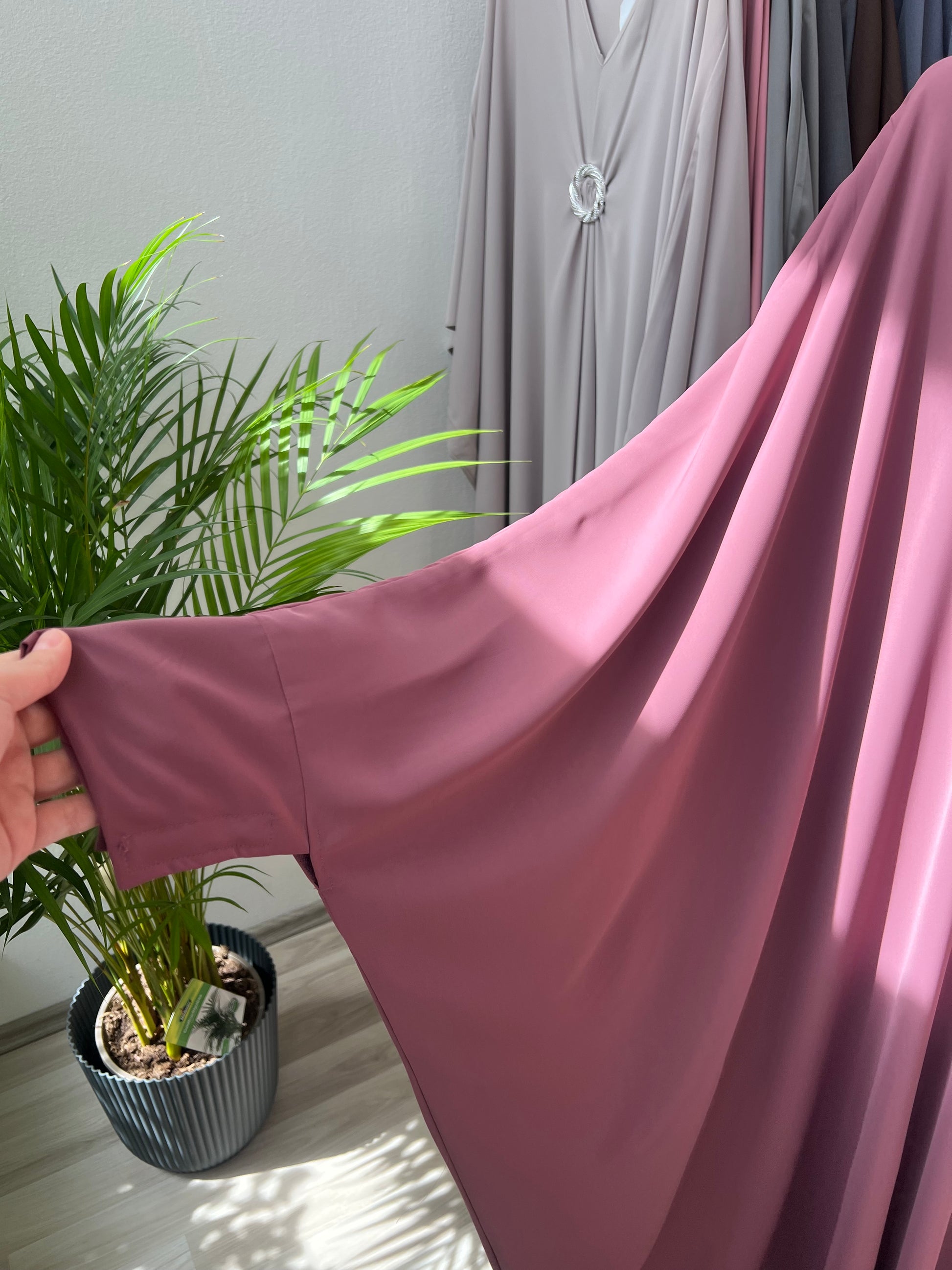 Elegante ärmel rosa abaya farasha schmetterlingsabaya