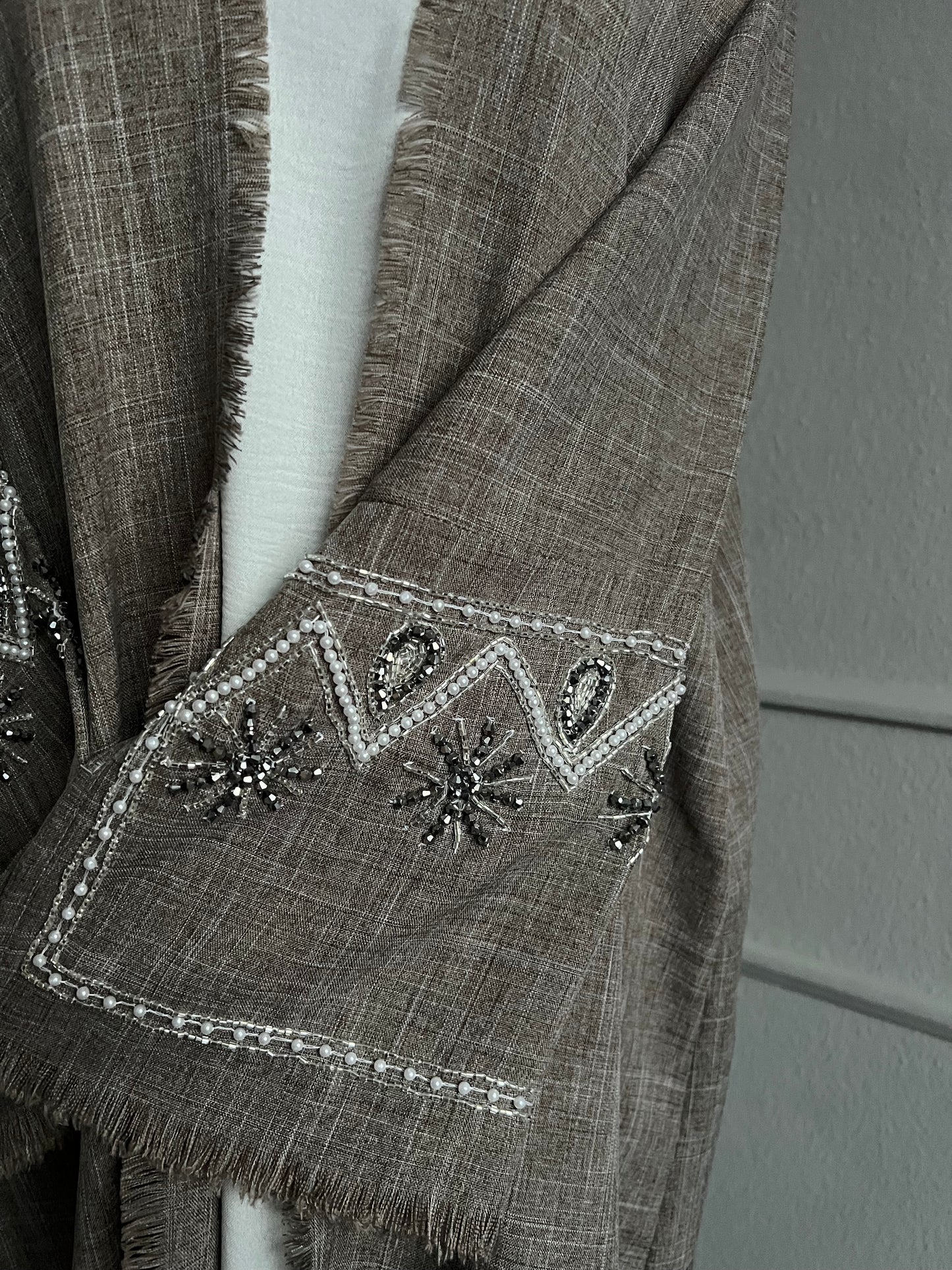 Abaya snow darkgrey