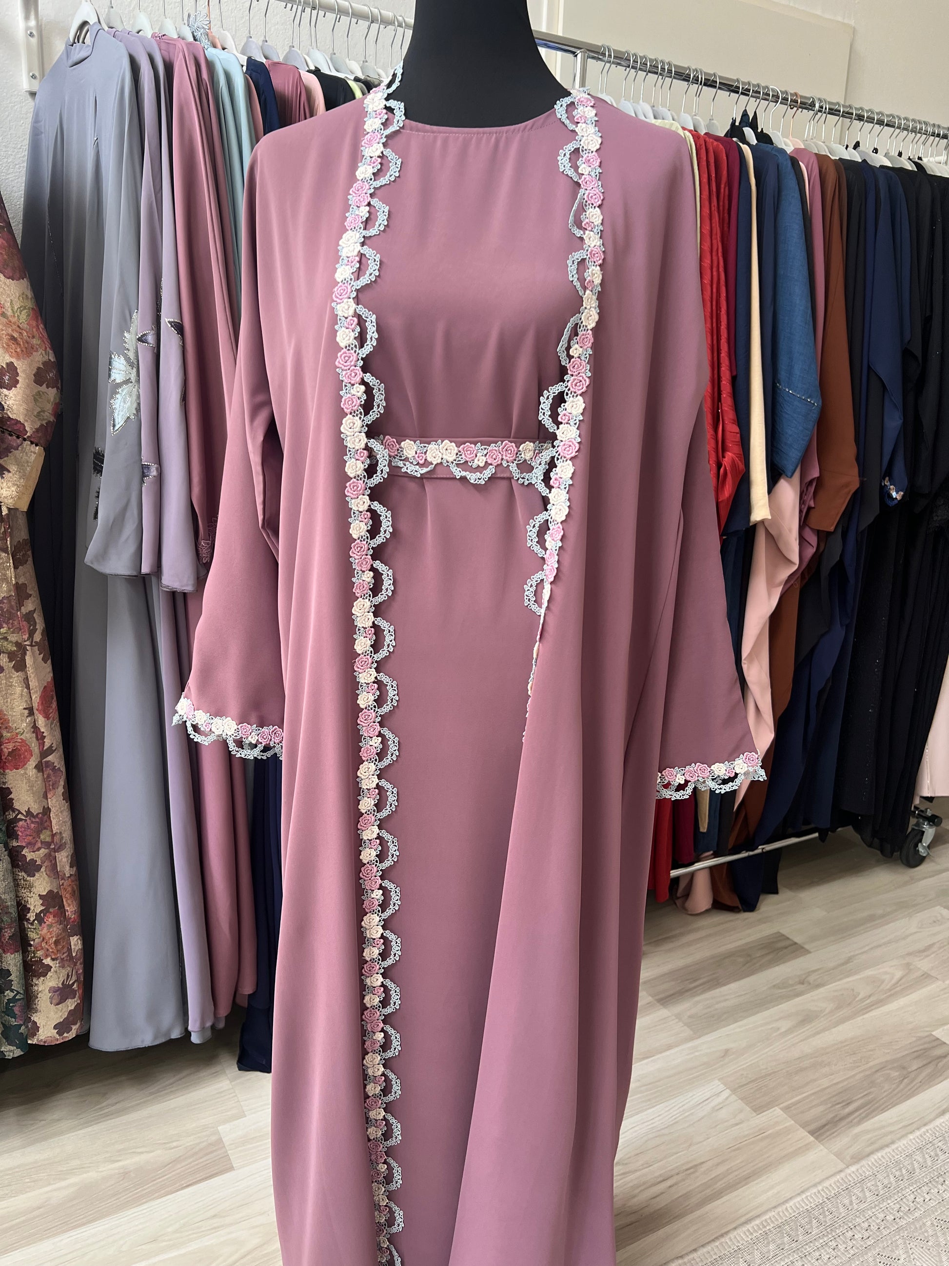 Altrosa kaftan in wien sheylin abaya