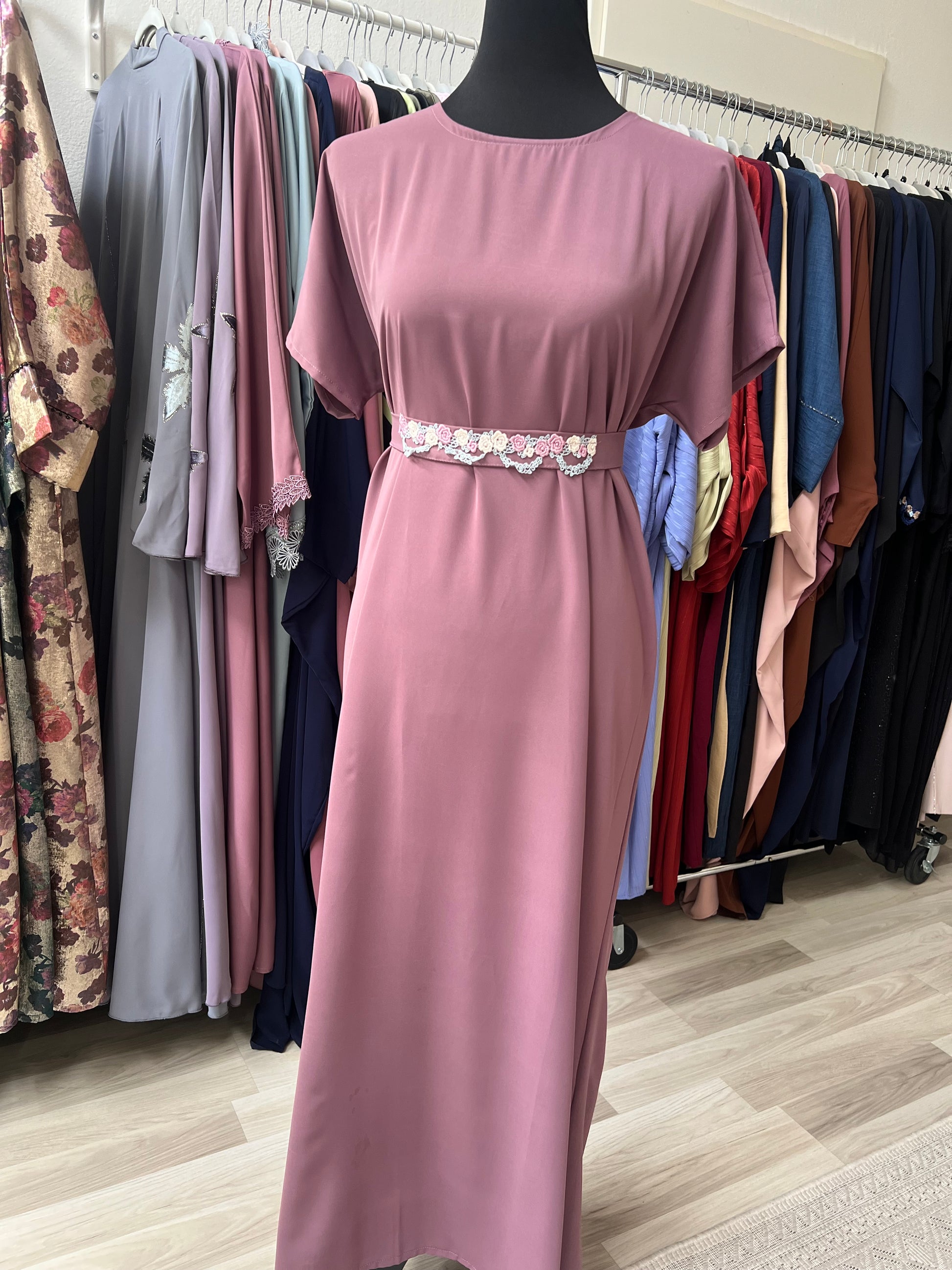 Rosa unterkleid mit Spitze von sheylin modesty 