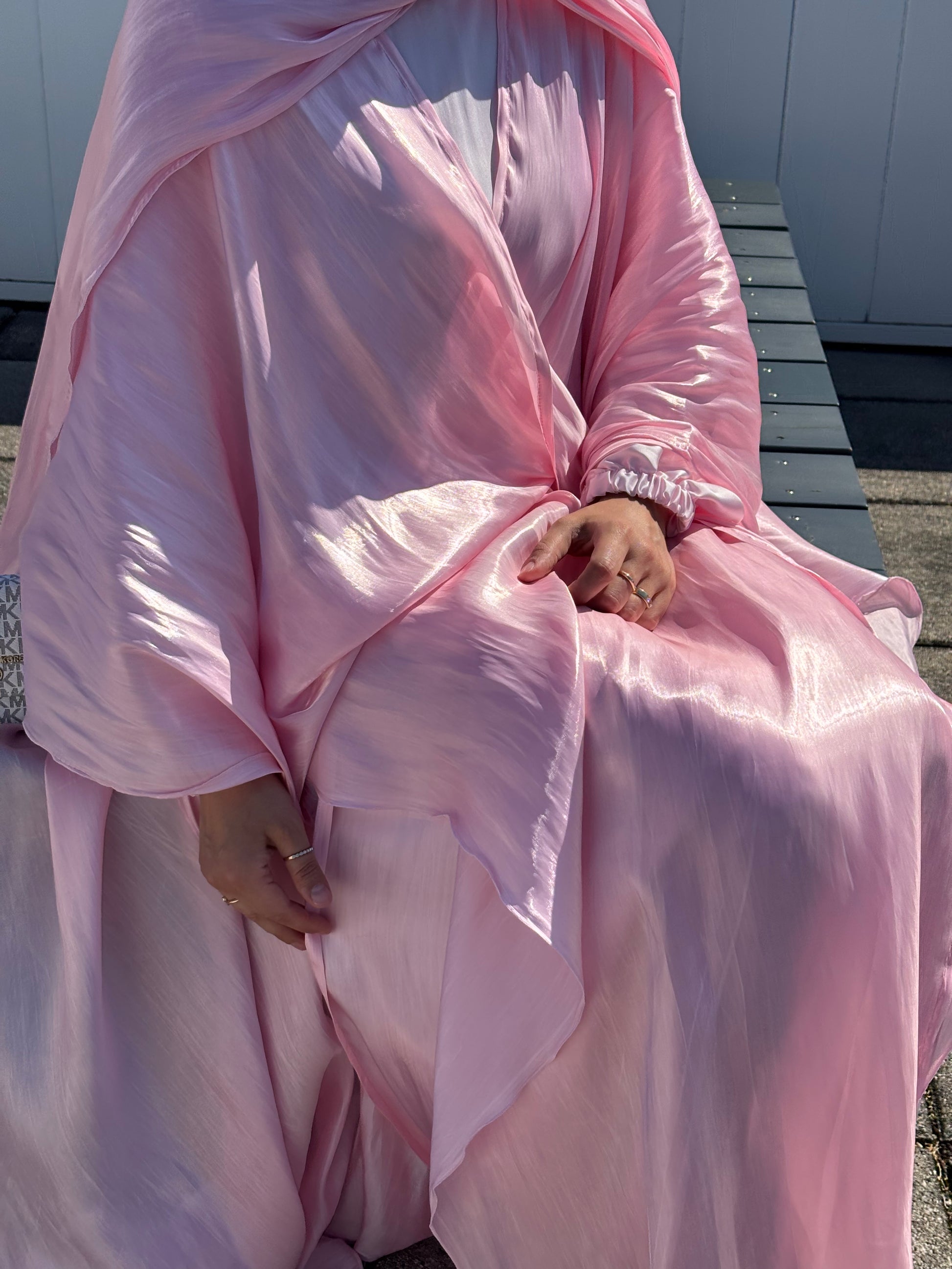 Sitzend - abaya sherin blush pearl 