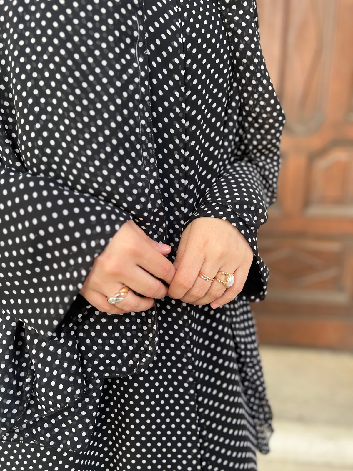 Mini Polka Dot Abaya - black