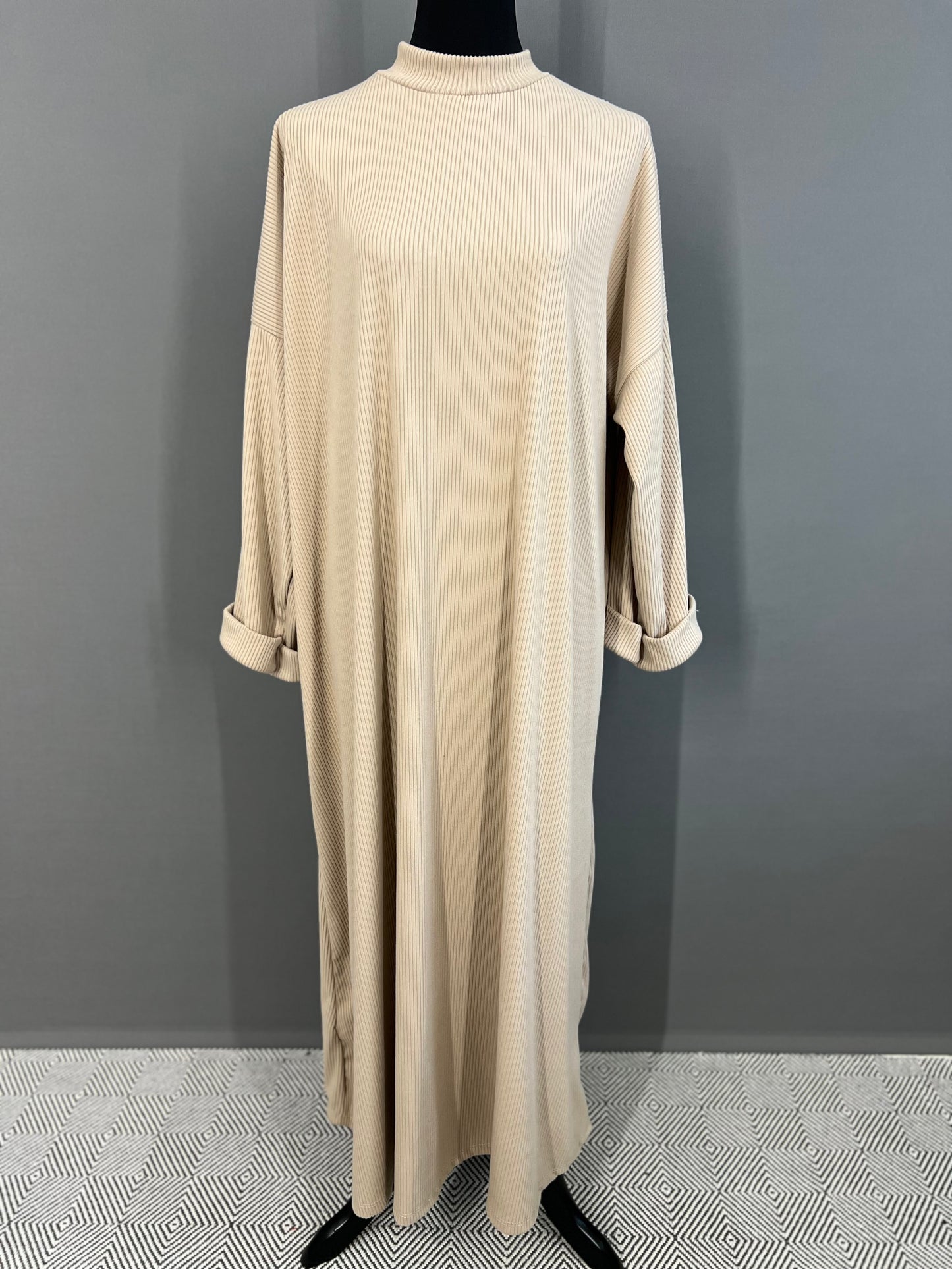 Abaya Stina
