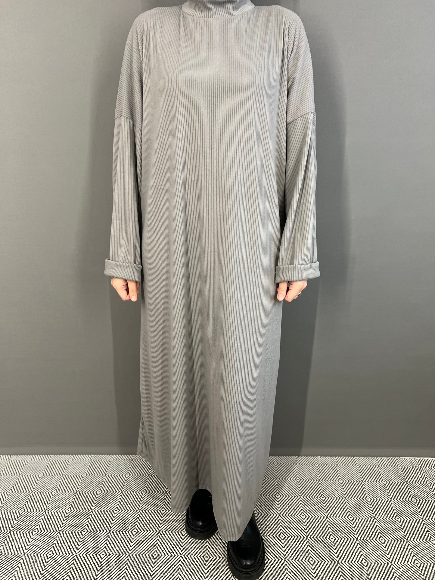 Abaya Stina