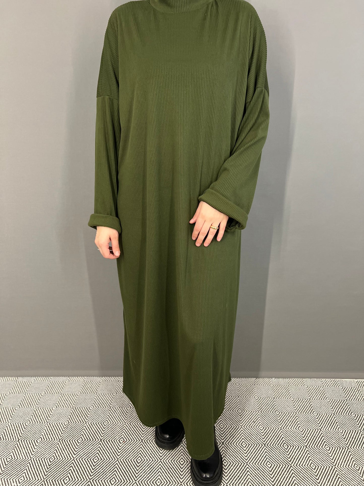 Abaya Stina