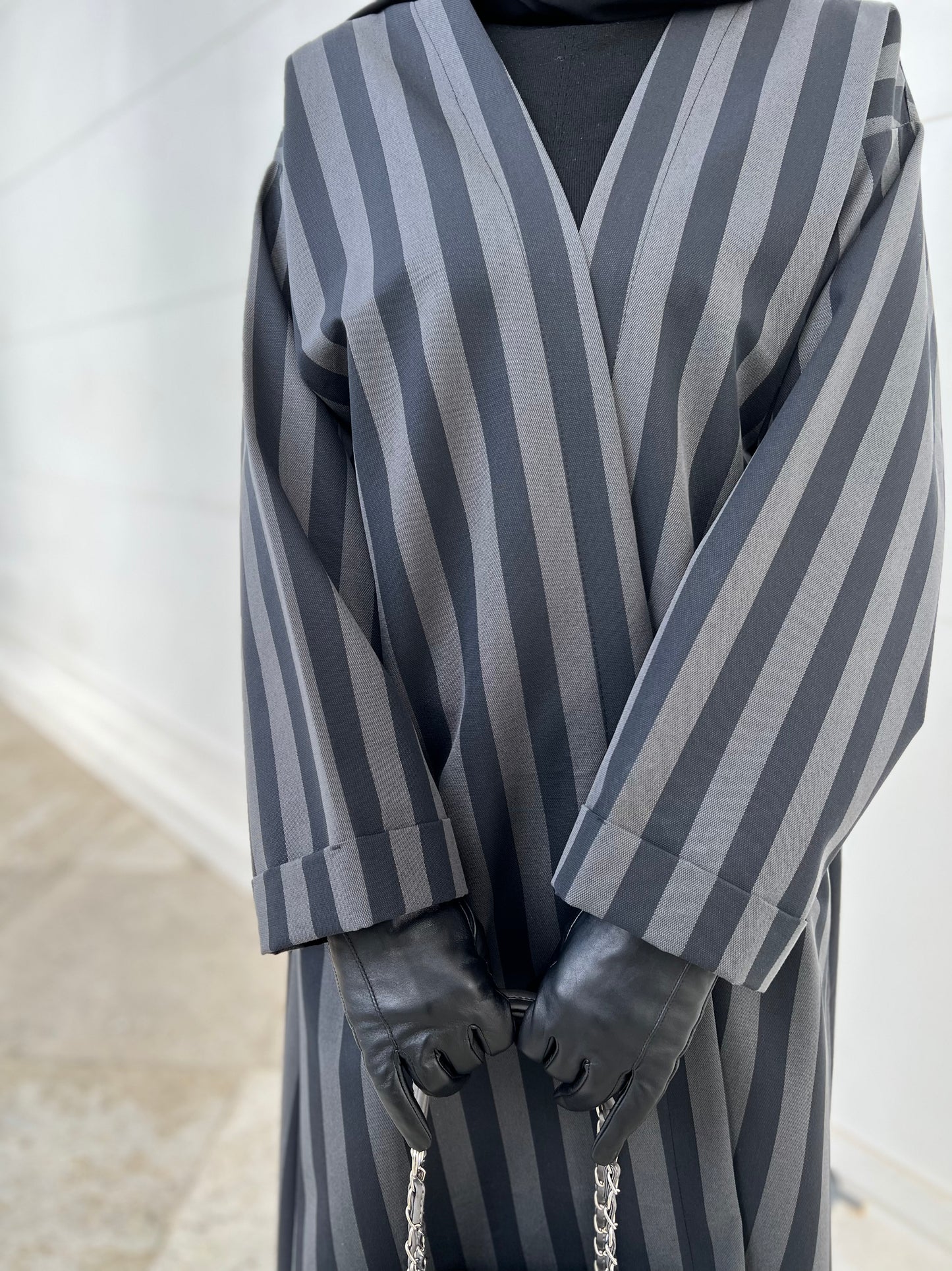 Kimono grau/schwarz gestreift