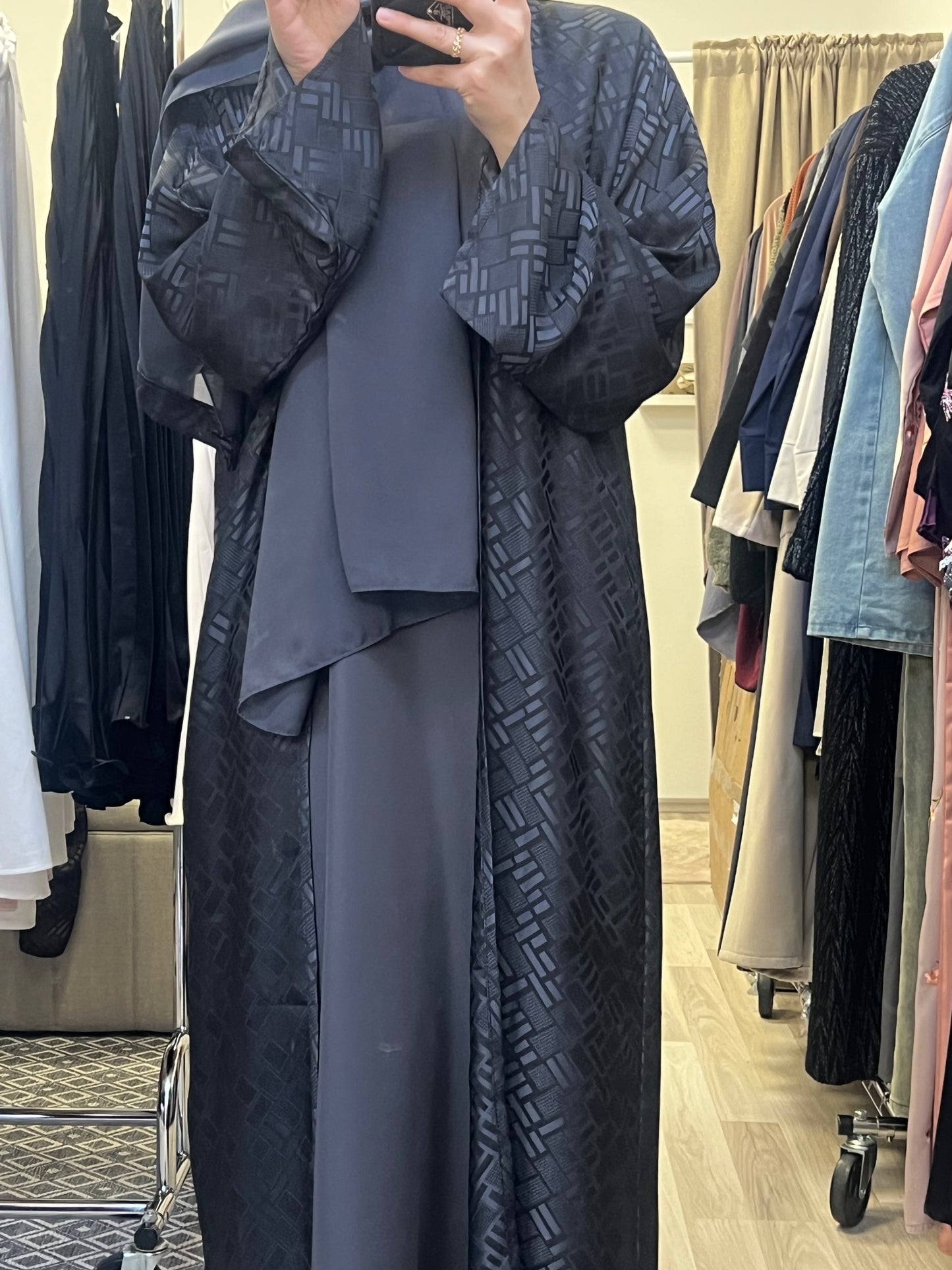 Strukturdetail schwarzer Jacquard Stoff Nahaufnahme
