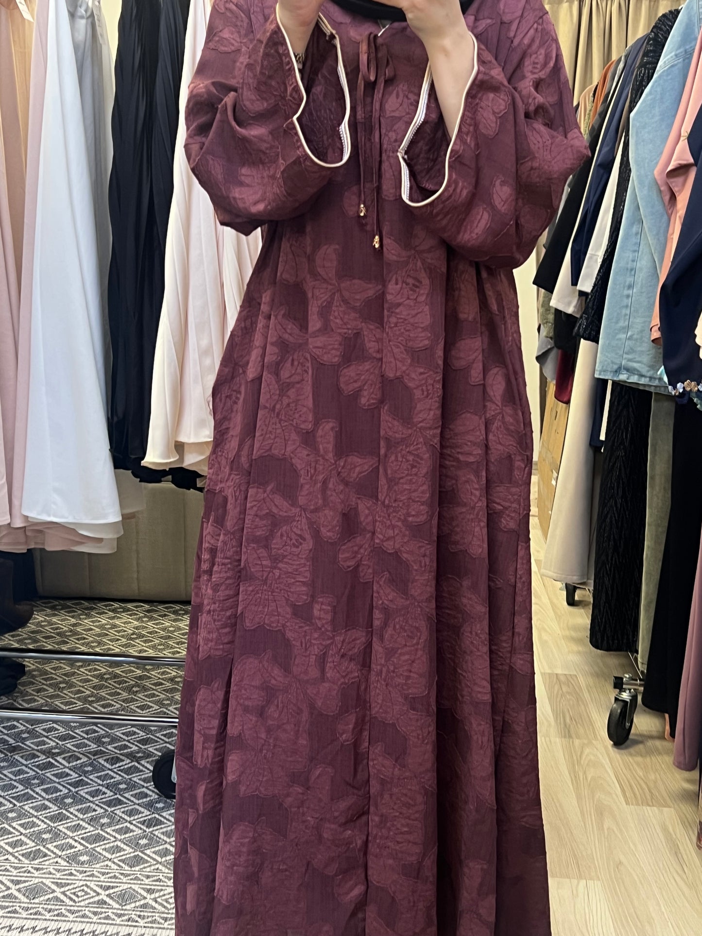 Luftiges Modest Maxikleid mit floralem Muster – Onesize 140 cm