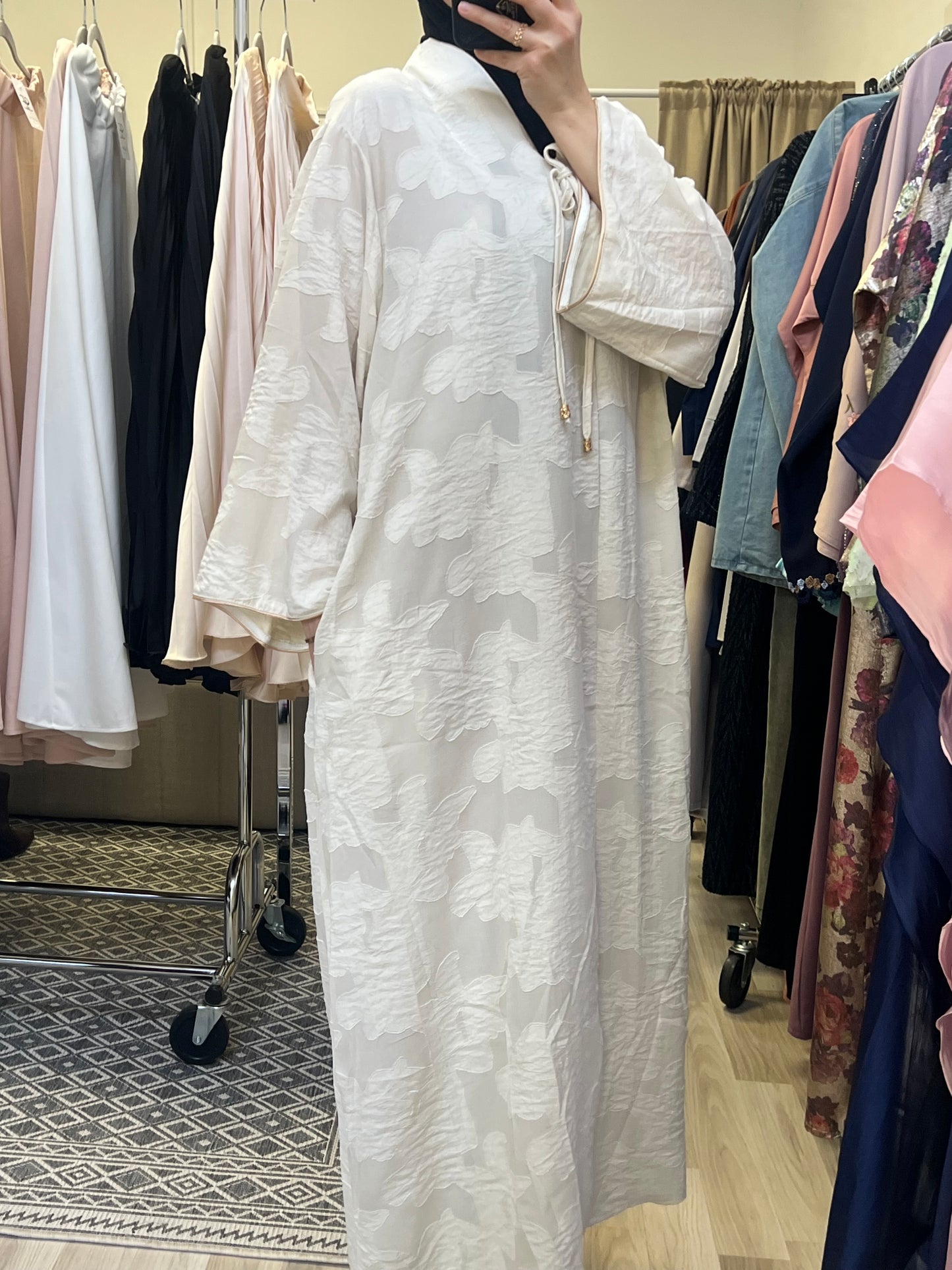 Luftiges Modest Maxikleid mit floralem Muster – Onesize 140 cm
