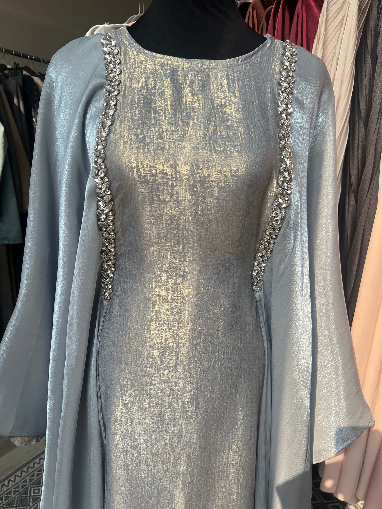 Modest Fashion Butterfly Abaya hellblau mit weitem Ärmel