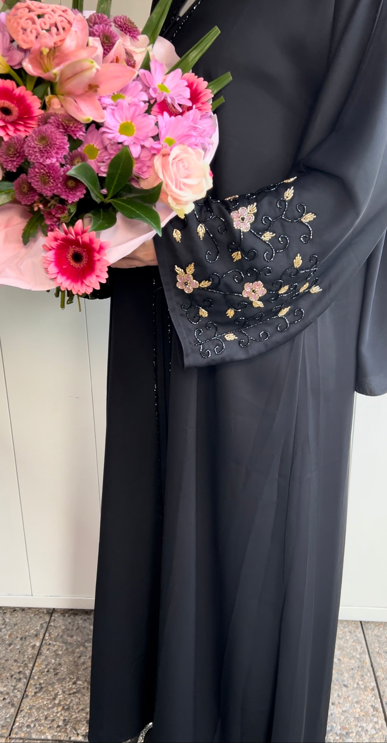 Abaya pink flowers